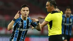 Diego Vara-Pool/Getty Images - Pepê, quando ainda defendia o Grêmio