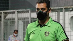 Marquinhos Santos, técnico do América-MG (Foto: Fernando Moreno/AGIF)