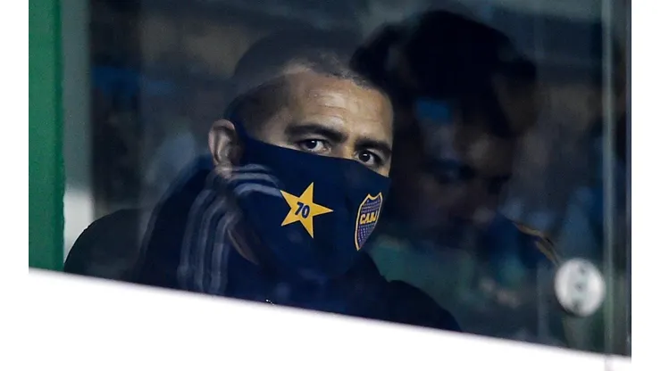 Foto: Marcelo Endelli/Getty Images - Riquelme viu Zárate sair do Boca e reforçar o América-MG no meio do ano. Agora Grêmio pode atrapalhar retorno do argentino à La Bombonera?