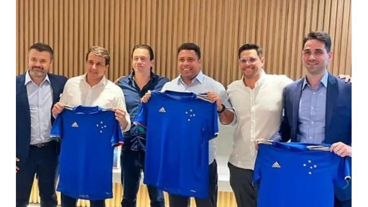 Foto: Reprodução / Twitter Cruzeiro | Ronaldo se tornou sócio majoritário do Cruzeiro