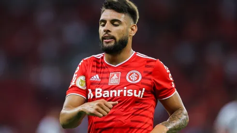 Foto: Pedro H. Tesch/AGIF - Yuri Alberto jogador do Internacional