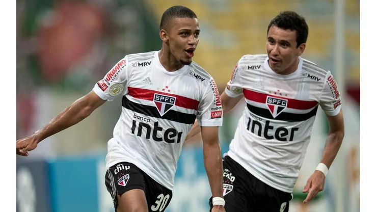 Foto: Marcello Zambrana/AGIF | Gabriel Sara está entre as grandes possibilidades de negocio para o São Paulo em janeiro
