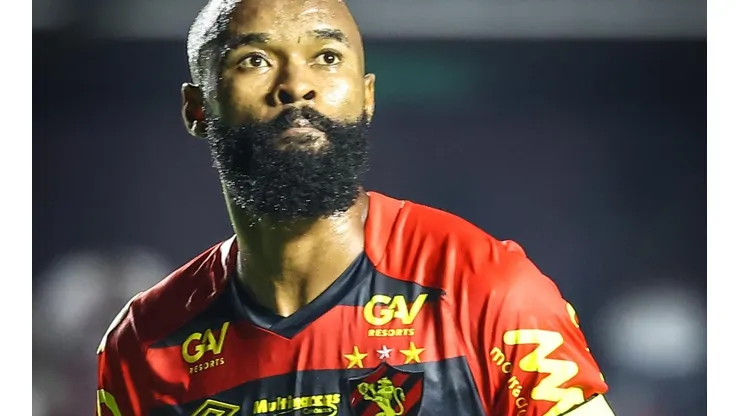 Foto: (Marcello Zambrana/AGIF) - Marcão pode estar de saída do Sport