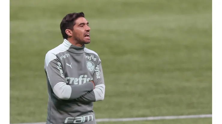 Abel Ferreira pode quebrar jejum que perdura no Palmeiras há quase 8 anos