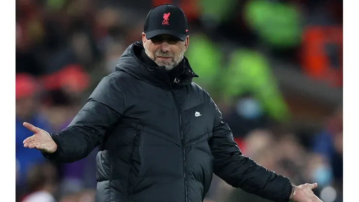 Clive Brunskill/Getty Images - Jurgen Klopp fez duras críticas ao calendário inglês
