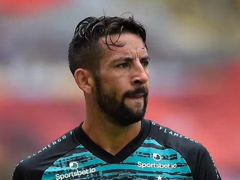 Isla conversa com a diretoria do Flamengo e expõe futuro para 2022