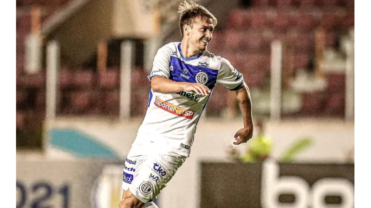 Foto: (Flickr Oficial Confiança/Lucas Almeida) - Jhemerson vai continuar no Confiança para a temporada 2022