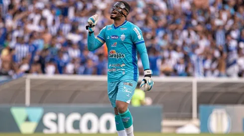 Foto: Celio Junior/AGIF - Goleiro Thiago Rodrigues