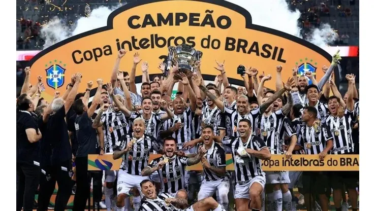 Buda Mendes/Getty Images - Jogadores do Atlético Mineiro festejando a Copa do Brasil 2021