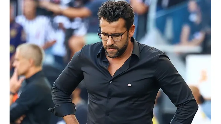 Foto: Marcello Zambrana/AGIF - Alberto Valentim: futuro indefinido no Athletico