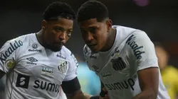 Foto: Ivan Storti/Santos FC - Raniel ao lado de Marinho