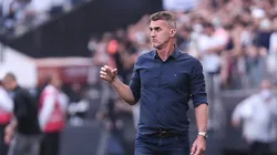 Foto: Ettore Chiereguini/AGIF | Vagner Mancini é avisado e Grêmio pode perder atacante de R$ 30,8 MI