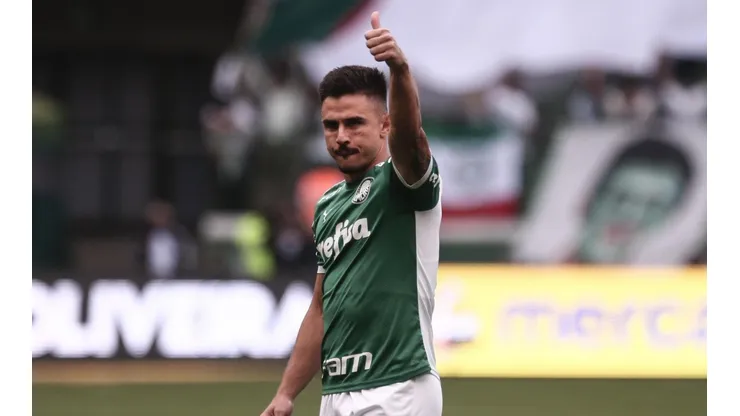 Foto: Ettore Chiereguini/AGIF - Willian deve sair do Palmeiras
