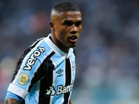 Investidor do Galo confirma interesse em Douglas Costa e mais 2