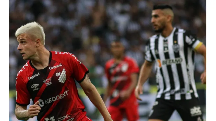 Foto: Fernando Moreno/AGIF | Athletico vai precisar reverter o placar de 4 x 0 para garantir o título da Copa do Brasil