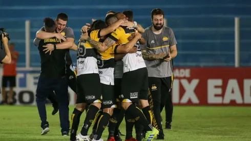 Fernando Torres/AGIF/ Pensando na próxima temporada, Criciúma anuncia renovação de contrato com volante até o fim de 2022