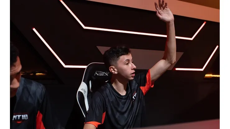 Free Fire: Headzl é o grande campeão da Majestade do Solo