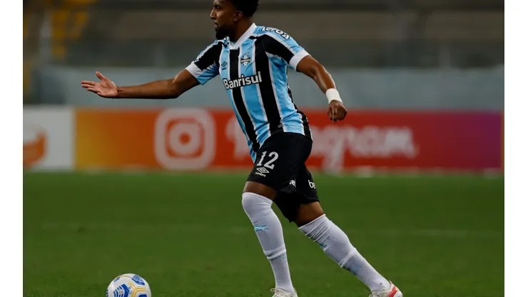 Maxi Franzoi/AGIF - Bruno Cortez, lateral do Grêmio