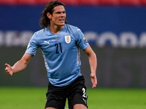 Duílio traça plano para avançar nas negociações com atacante Cavani; jogador tem contrato até junho de 2022