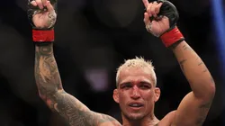 Foto: Carmen Mandato / Getty Images | Charles fez a sua primeira defesa de cinturão