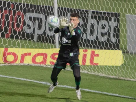 CRB continua a reforçar o elenco para a temporada 2022 e anuncia renovação com goleiro Arthur