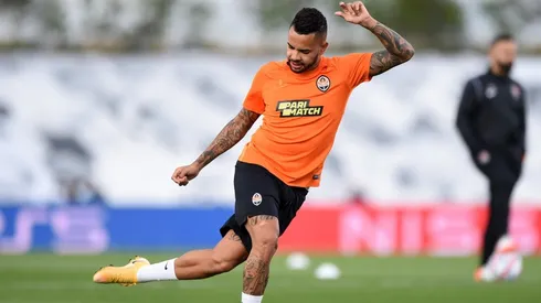 Dentinho jogou no Shaktar Donetski (Foto: Getty Images)