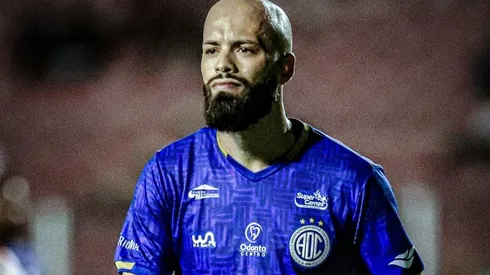 Foto: (Flickr Oficial Confiança/Lucas Almeida) - Álvaro acertou sua renovação de contrato com o Confiança