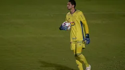 Foto: Rebeca Reis/AGIF - Lucas França chega para ser o camisa 1 do Santa Cruz