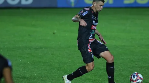 Foto: Joao Vitor Rezende Borba/AGIF - Rafael Chorão fica pela quarta temporada no Operário