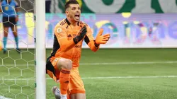 Tiago Volpi, goleiro do São Paulo (Foto: Marcello Zambrana/AGIF)