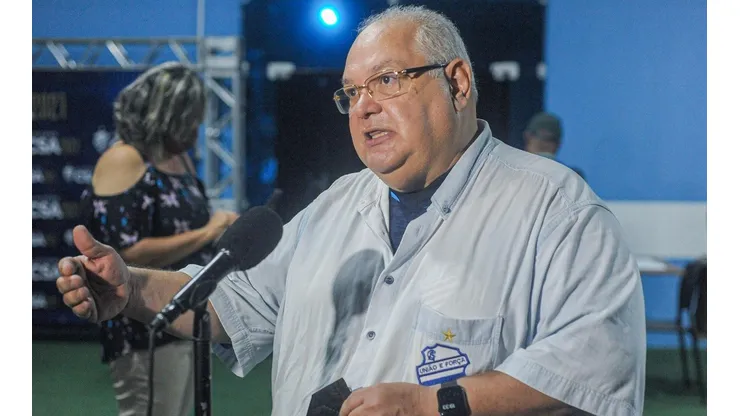 Foto: (Flickr Oficial CSA/Augusto Oliveira/CSA) - O presidente do CSA falou sobre o andamento das renovações com os jogadores