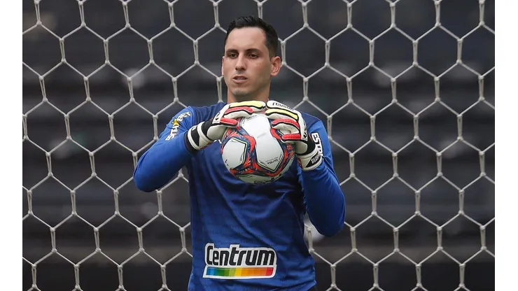 Foto: Vitor Silva/Botafogo/Divulgação - Gatito: futuro indefinido no Botafogo