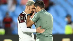 Foto: Buda Mendes/Getty Images/Uruguai - Abel e Gabigol na final da Libertadores