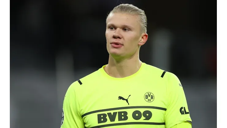 Alex Grimm/Getty Images - Haaland tem 17 gols em 13 partidas na temporada