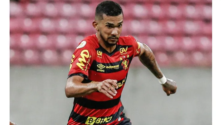 Foto: Paulo Paiva/AGIF - Gustavo: na mira do Athletico para 2022