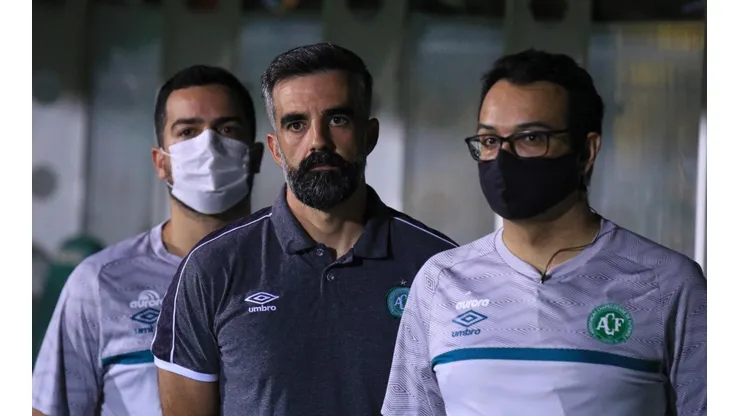 Marcio Cunha/AGIF/ Chapecoense tenta empréstimo de goleiro de gigante da série A, porém questão salarial é um problema