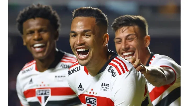 Foto: Marcello Zambrana/AGIF - São Paulo de Luciano tem chances de classificação para a Libertadores na rodada final do Brasileirão