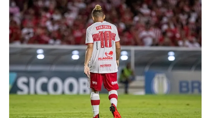 Foto: Celio Junior/AGIF - Diego Torres recebeu proposta para renovar com o CRB