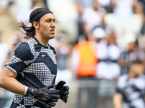 Cássio comenta sobre atual momento no Corinthians e dedura renovação