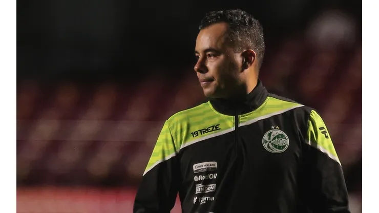 Foto: Ettore Chiereguini/AGIF/ Jair Ventura ressalta elenco apesar das falhas nos últimos jogos: "Todos nós somos culpados pelos momentos ruins".