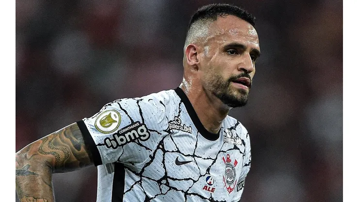 Foto: Thiago Ribeiro/AGIF - Renato vem se destacando no Corinthians.