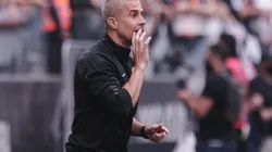 Ettore Chiereguini/AGIF - Sylvinho, técnico do Corinthians