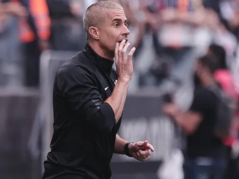 Sylvinho admite partida abaixo do Corinthians e faz alerta ao elenco