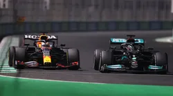 Lars Baron/Getty Images - Verstappen e Hamilton vão disputar o título na última prova do ano