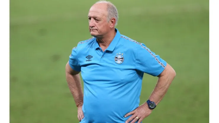Foto: Gil Gomes/AGIF - Felipão: defendeu contratação do jogador no Grêmio