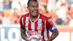 Foto: Rafael Vieira/AGIF | Dentre os atacantes, Vinicius foi o único que deixou o clube por opção