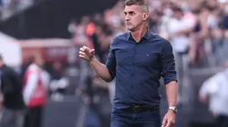 Foto: (Ettore Chiereguini/AGIF) - Vagner Mancini garante que o Grêmio não 'jogou a toalha'