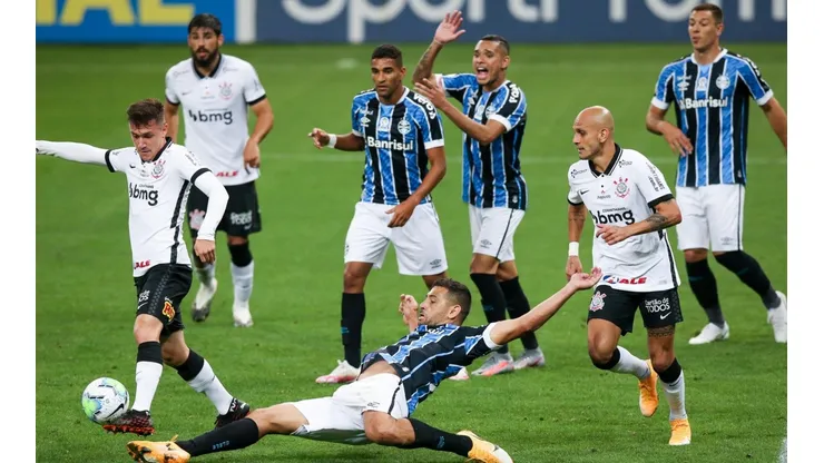 Alexandre Schneider/Getty Images - Corinthians e Grêmio voltam a se enfrentar neste domingo.