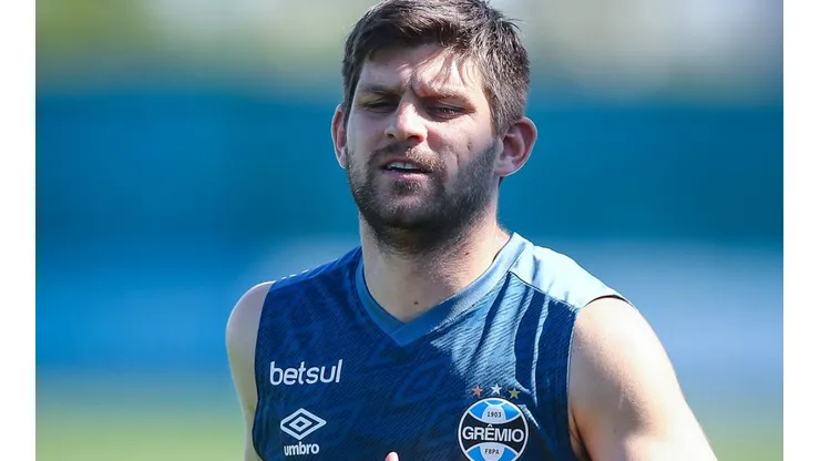 Foto: Lucas Uebel/Grêmio - Kannemann tem atuado no sacrifício pelo Grêmio nas rodadas finais do Brasileirão