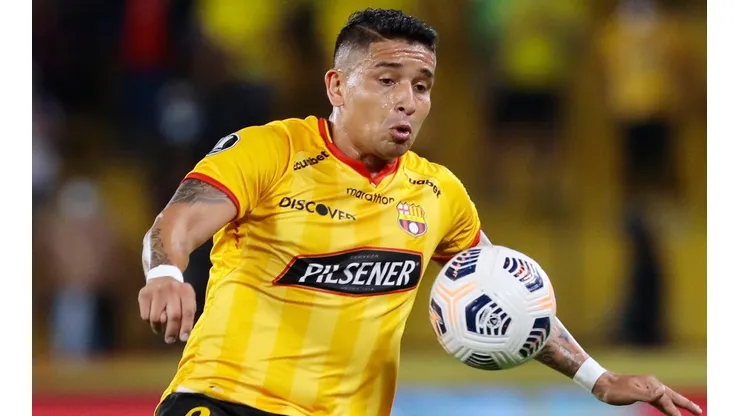 Foto: Franklin Jacome/Getty Images/Equador - Pineida: na mira do Fluminense